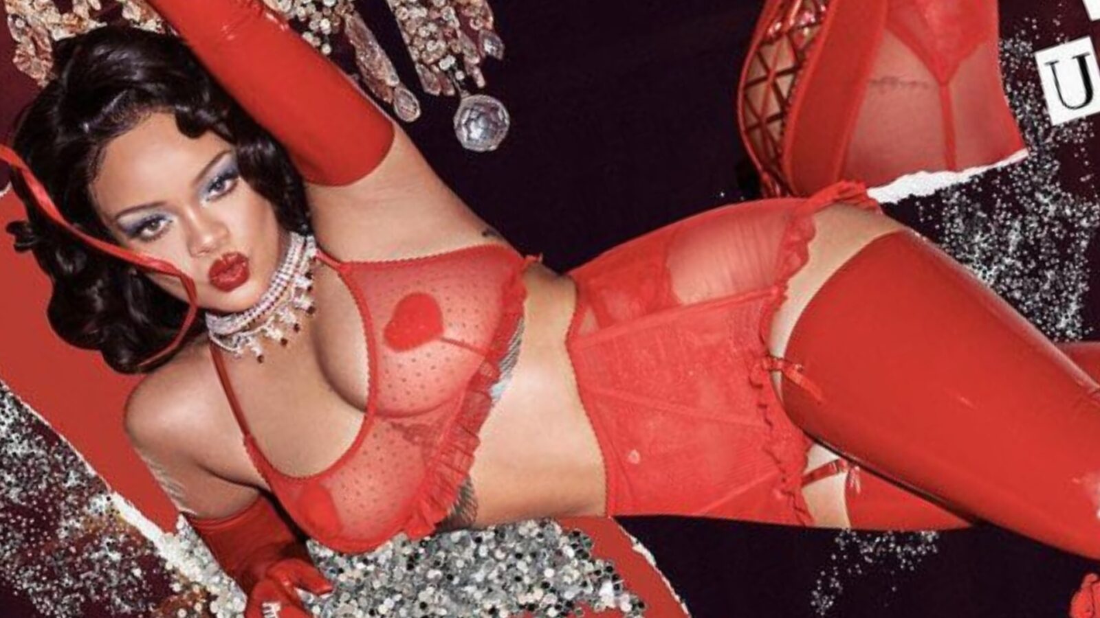 Ousada, Rihanna posa com lingerie de sua marca e deixa fãs enlouquecidos