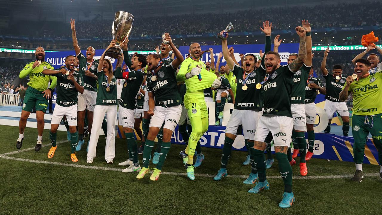 Palmeiras reverte desvantagem, supera São Paulo no Allians e conquista Paulista 2022