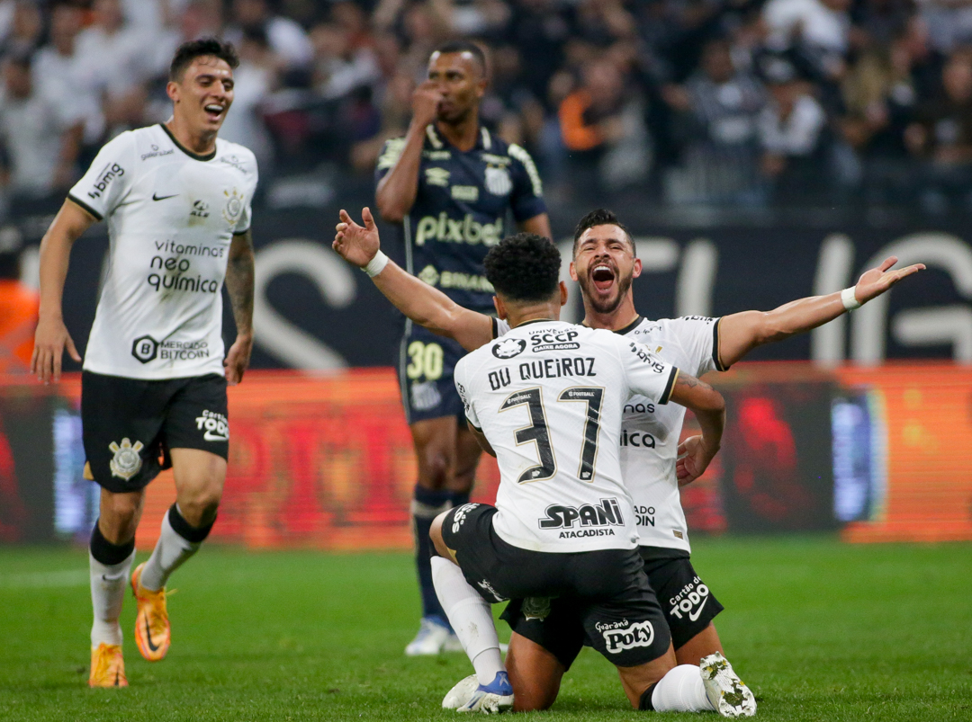 Corinthians faz partida impecável e vence o Santos por 4 a 0 na Neo Química Arena, pelas oitavas da Copa do Brasil