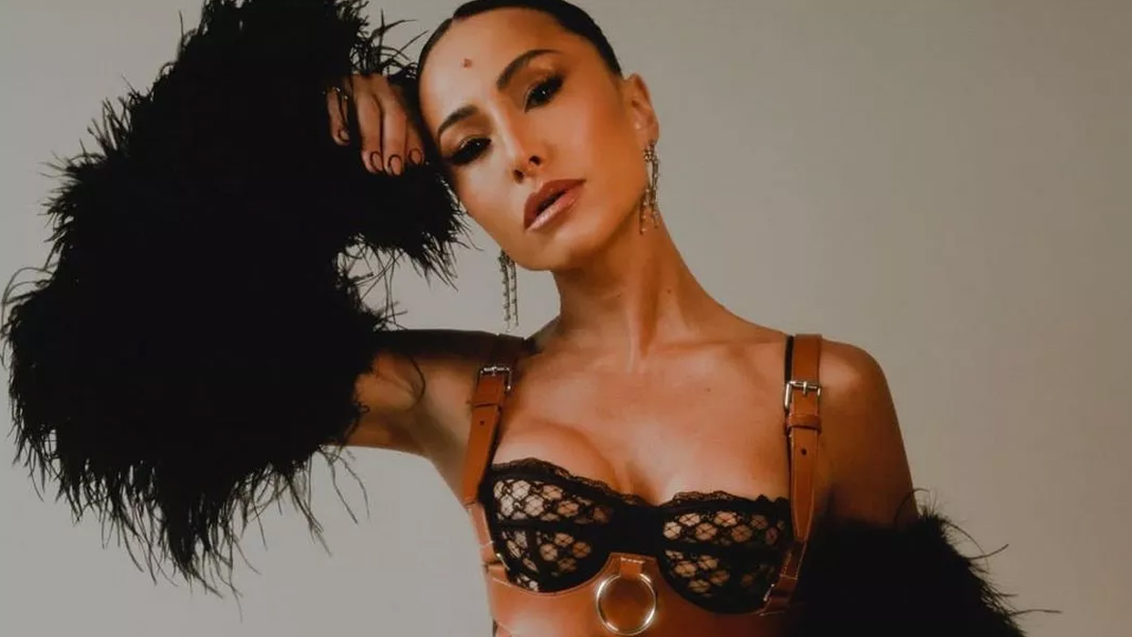 Sabrina Sato exibe vídeo de lingerie fio e enlouquece fãs: 
