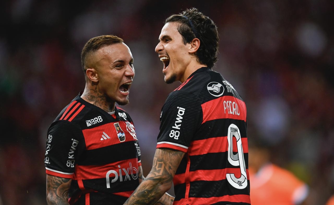 Flamengo vence Nova Iguaçu por 3 a 0 e se aproxima do título carioca