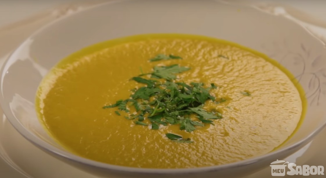 Sopa de Cenoura! Um sabor único e super cheio de vitaminas para sua saúde!
